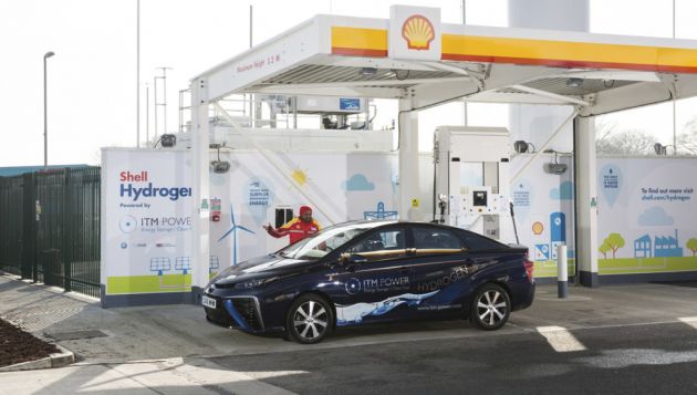 New hydrogen station opened by Shell at Cobham M25 services