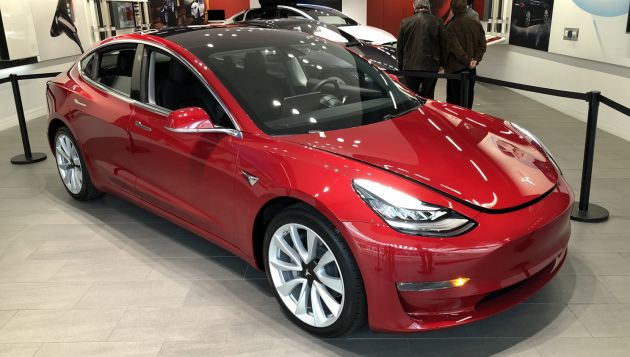 Tesla Model 3 preview