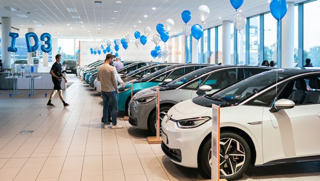 VW ID.3 UK deliveries start
