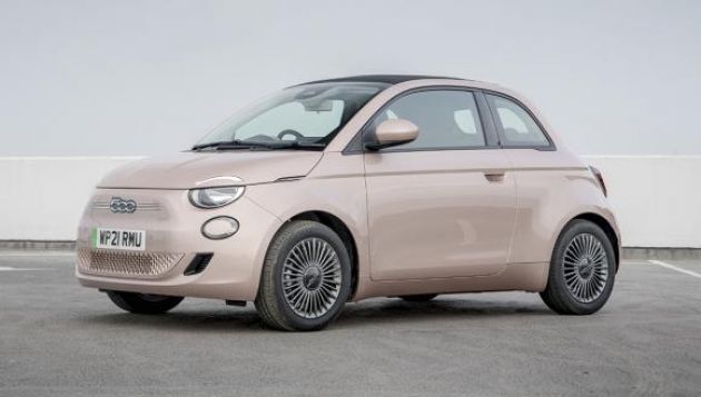 Onto receives hundreds of 500es from Fiat UK