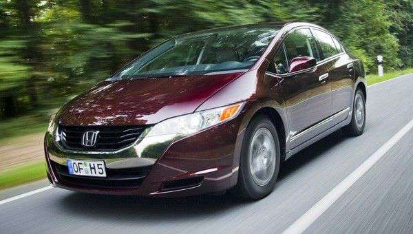 Honda FCX Clarity (fuel cell) review