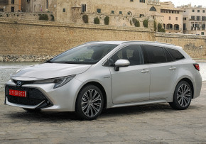 TOYOTA Corolla Touring Sports 1.8 VVT-i Excel Hybrid Auto, Petrol Hybrid, CO2 emissions 112 g/km, MPG 81.3